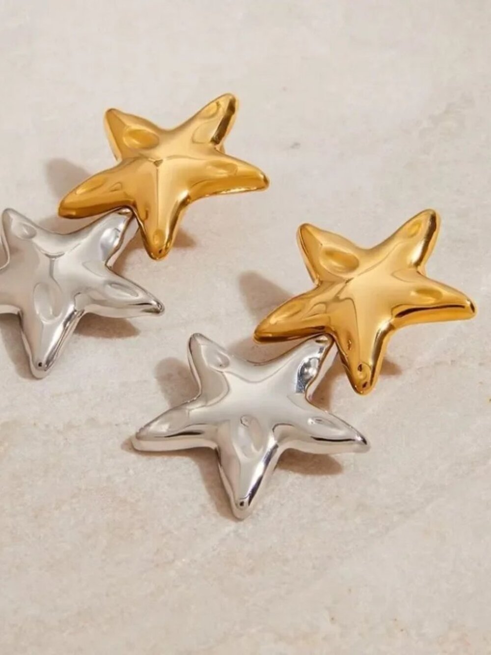 Gold and Silver Star Earrings Q321